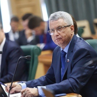 Виктор Емельяненко